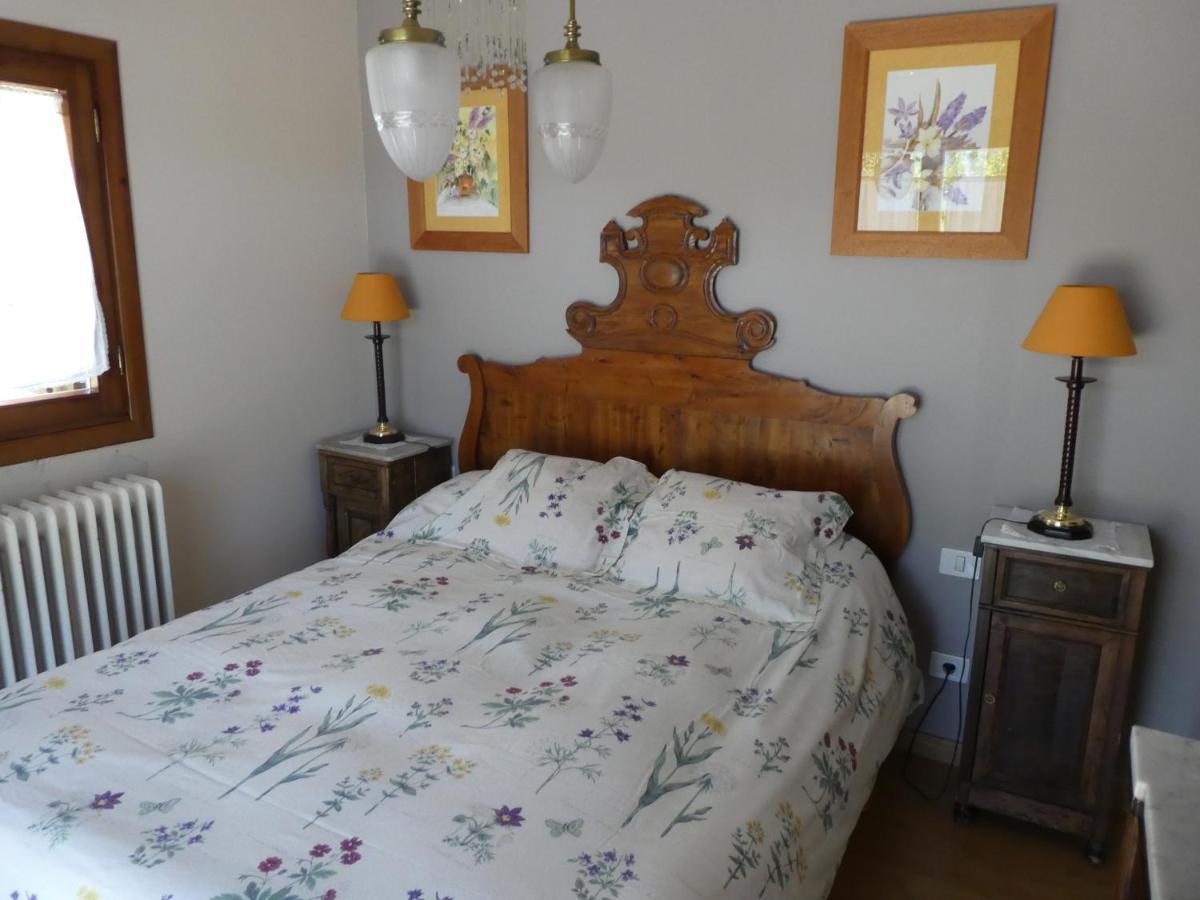 Casa Con Jardin Frente Ciudadela Villa Jaca Kültér fotó
